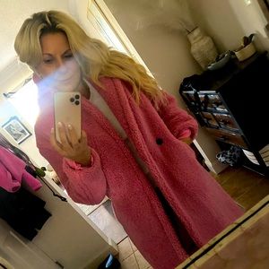Kourt Long Pink Sherpa Coat- Brand New, Never Worn!